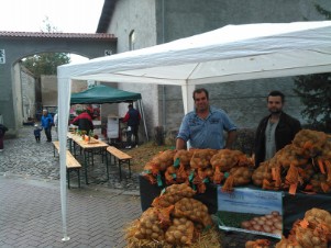 Kartoffelstand Bauer Hauser